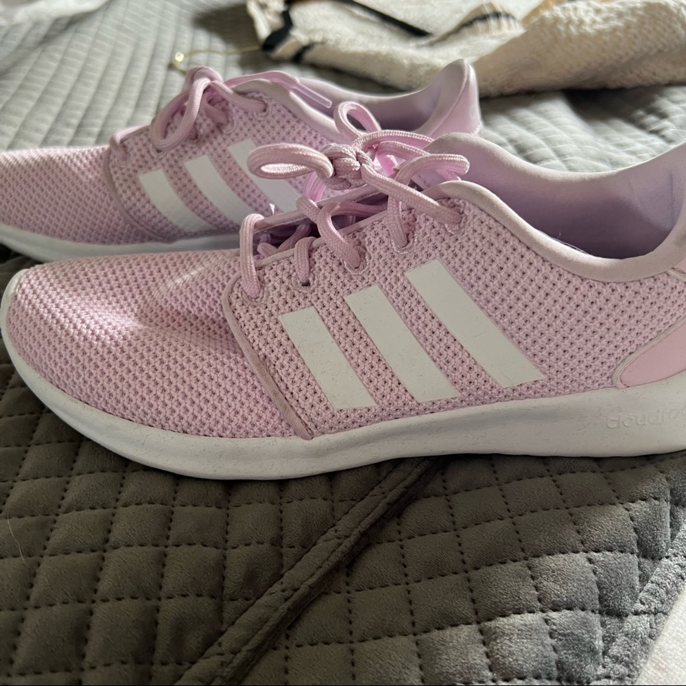 Adidas cloudfoam shoes